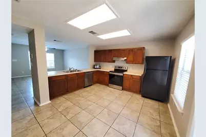 10733 Marshitahs Way, Austin, TX 78748 - Photo 4