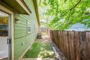 5208 Bogey Ct, Austin, TX 78744 - Photo 24