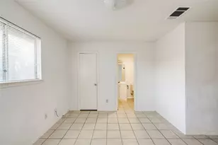 5208 Bogey Ct, Austin, TX 78744 - Photo 20