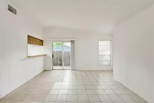 5208 Bogey Ct, Austin, TX 78744 - Photo 10