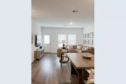 13513 Menard Way, Elgin, TX 78621 - Photo 4