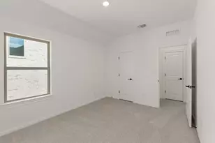 601 Ridge Point Dr, Georgetown, TX 78628 - Photo 18