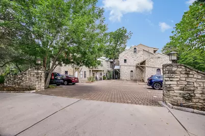 4401 Speedway #207, Austin, TX 78751 - Photo 12
