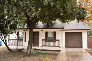 2846 Wyoming St, San Antonio, TX 78203 - Photo 4