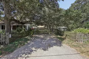 504 S Main St, Lockhart, TX 78644 - Photo 30