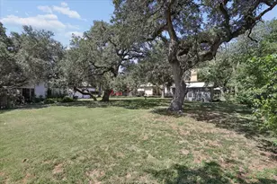 504 S Main St, Lockhart, TX 78644 - Photo 38