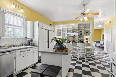 504 S Main Street, Lockhart, TX 78644 - Photo 12