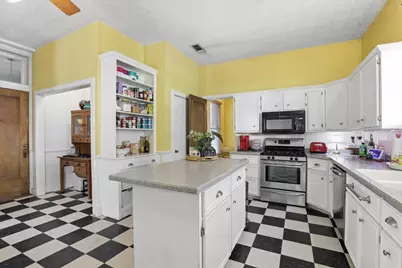 504 S Main Street, Lockhart, TX 78644 - Photo 10