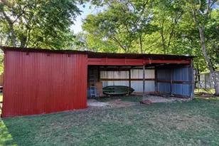 1206 W 8th St, Caldwell, TX 77836 - Photo 28