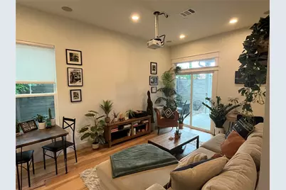 1122 Kirk Avenue, Austin, TX 78702 - Photo 2
