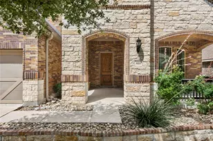 833 Richardson Ln, Leander, TX 78641 - Photo 2