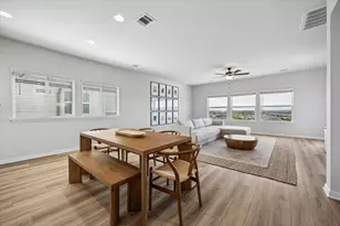 124 Peach Flt Ct, Liberty Hill, TX 78642 - Photo 10