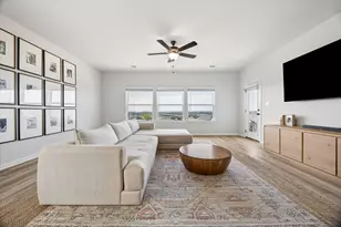 124 Peach Flt Ct, Liberty Hill, TX 78642 - Photo 6