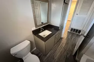 8902 Little Walnut Pkwy, Austin, TX 78758 - Photo 16