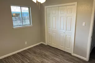 8902 Little Walnut Pkwy, Austin, TX 78758 - Photo 14
