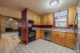 140 Mountain Loop Dr, Johnson City, TX 78636 - Photo 16