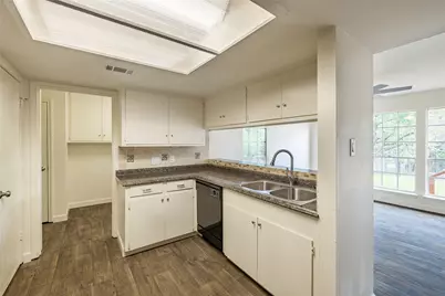 9848 Weir Loop Circle, Austin, TX 78736 - Photo 10