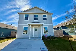 23521 Tiny Moons Wy, Elgin, TX 78621 - Photo 2