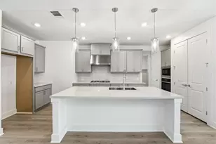 316 Belanger Cyn Dr, Liberty Hill, TX 78642 - Photo 2