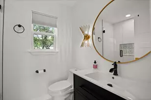 3904 Highland Dr, Austin, TX 78734 - Photo 36