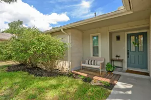 3913 Leafield Dr, Austin, TX 78749 - Photo 4