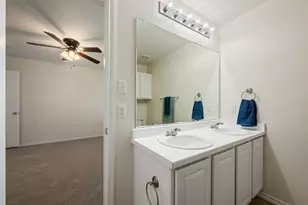 311 Phillips St, Hutto, TX 78634 - Photo 24