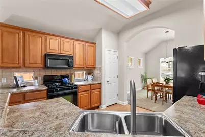 2208 Petrified Forest Drive, Austin, TX 78747 - Photo 12