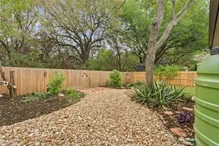 2208 Petrified Forest Dr, Austin, TX 78747 - Photo 30