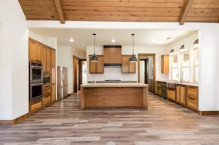 201 Ash Juniper Wy, Bertram, TX 78605 - Photo 8