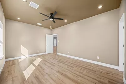 2503 Lehigh Dr Drive, Austin, TX 78723 - Photo 14