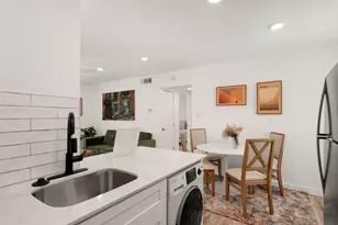 1200 E 52nd St, Austin, TX 78723 - Photo 18