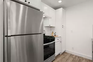 1200 E 52nd St, Austin, TX 78723 - Photo 16