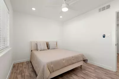 1200 E 52nd Street #209, Austin, TX 78723 - Photo 22
