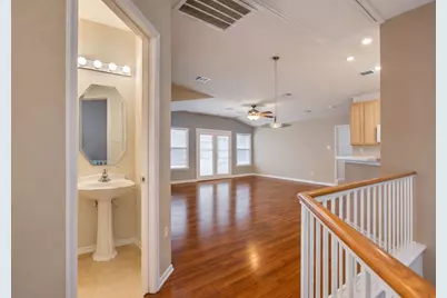 1900 Scofield Ridge Parkway #4801, Austin, TX 78727 - Photo 2