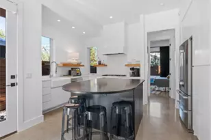 512 Sacramento Dr, Austin, TX 78704 - Photo 8