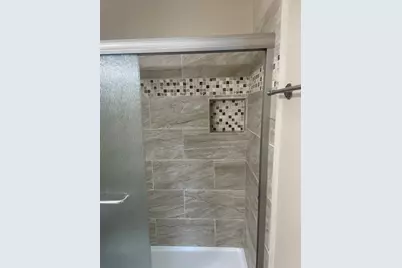 400 W 35th Street #202, Austin, TX 78705 - Photo 12