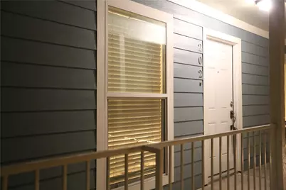 400 W 35th Street #202, Austin, TX 78705 - Photo 2