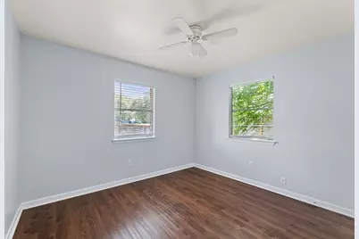 2011 E Stassney Lane #B, Austin, TX 78744 - Photo 10