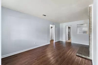 2011 E Stassney Lane #B, Austin, TX 78744 - Photo 8