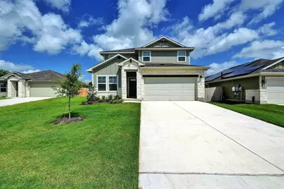 143 Short Toed Swoop, Cedar Creek, TX 78612 - Photo 2