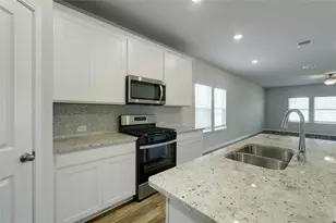 143 Short Toed Swoop, Cedar Creek, TX 78612 - Photo 12