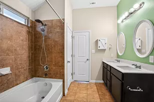 15102 Walcott Dr, Austin, TX 78725 - Photo 12