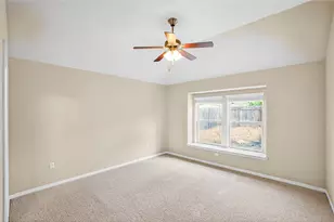 15102 Walcott Dr, Austin, TX 78725 - Photo 4