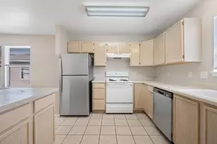 2214 Katy Ln, Georgetown, TX 78626 - Photo 2