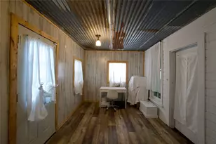 1704 N Houston Ave, Cameron, TX 76520 - Photo 22