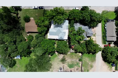 1704 N Houston Avenue, Cameron, TX 76520 - Photo 30