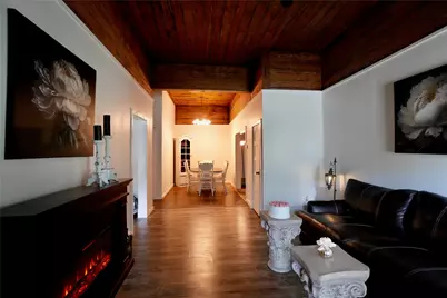 1704 N Houston Avenue, Cameron, TX 76520 - Photo 6