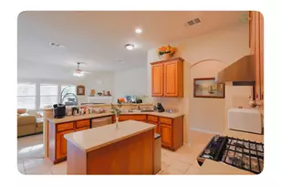 701 Stokesay Castle Path, Pflugerville, TX 78660 - Photo 4
