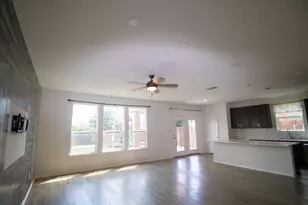 2105 Ebony Dove St, Round Rock, TX 78664 - Photo 8