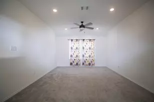 2105 Ebony Dove St, Round Rock, TX 78664 - Photo 12